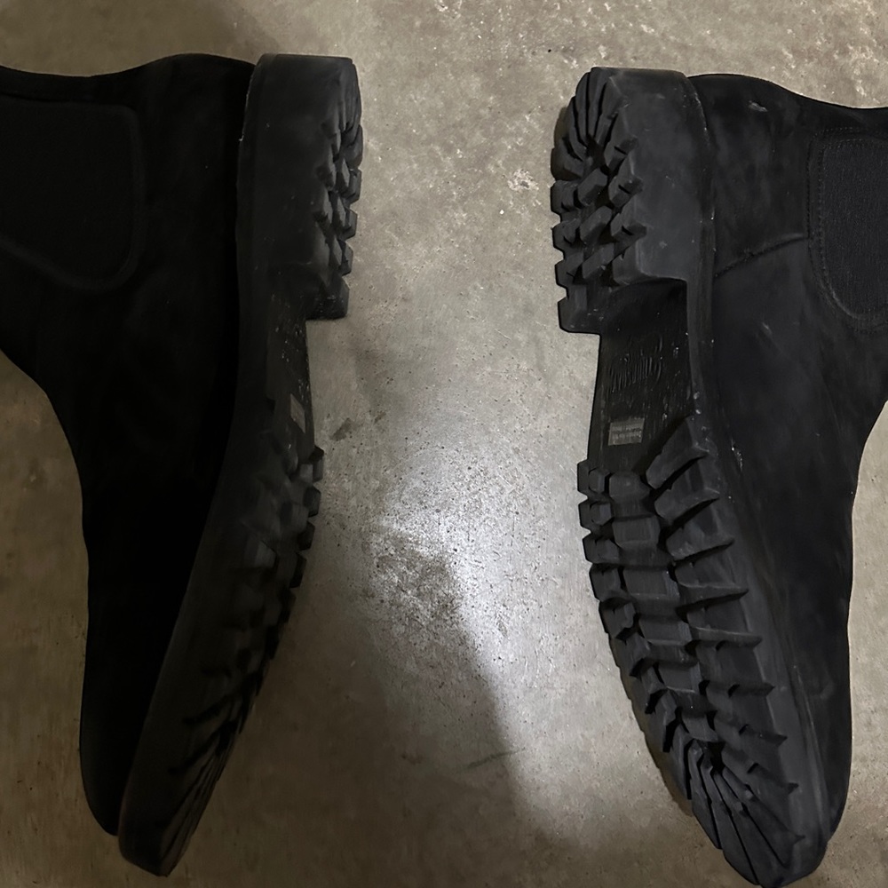 Black leather Thursday boots size 12.5 great condition!